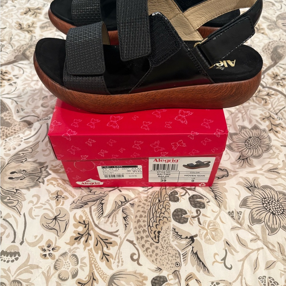 Alegria Black Textured Leather Platform Slingback Sandals - Picture 5 of 7
